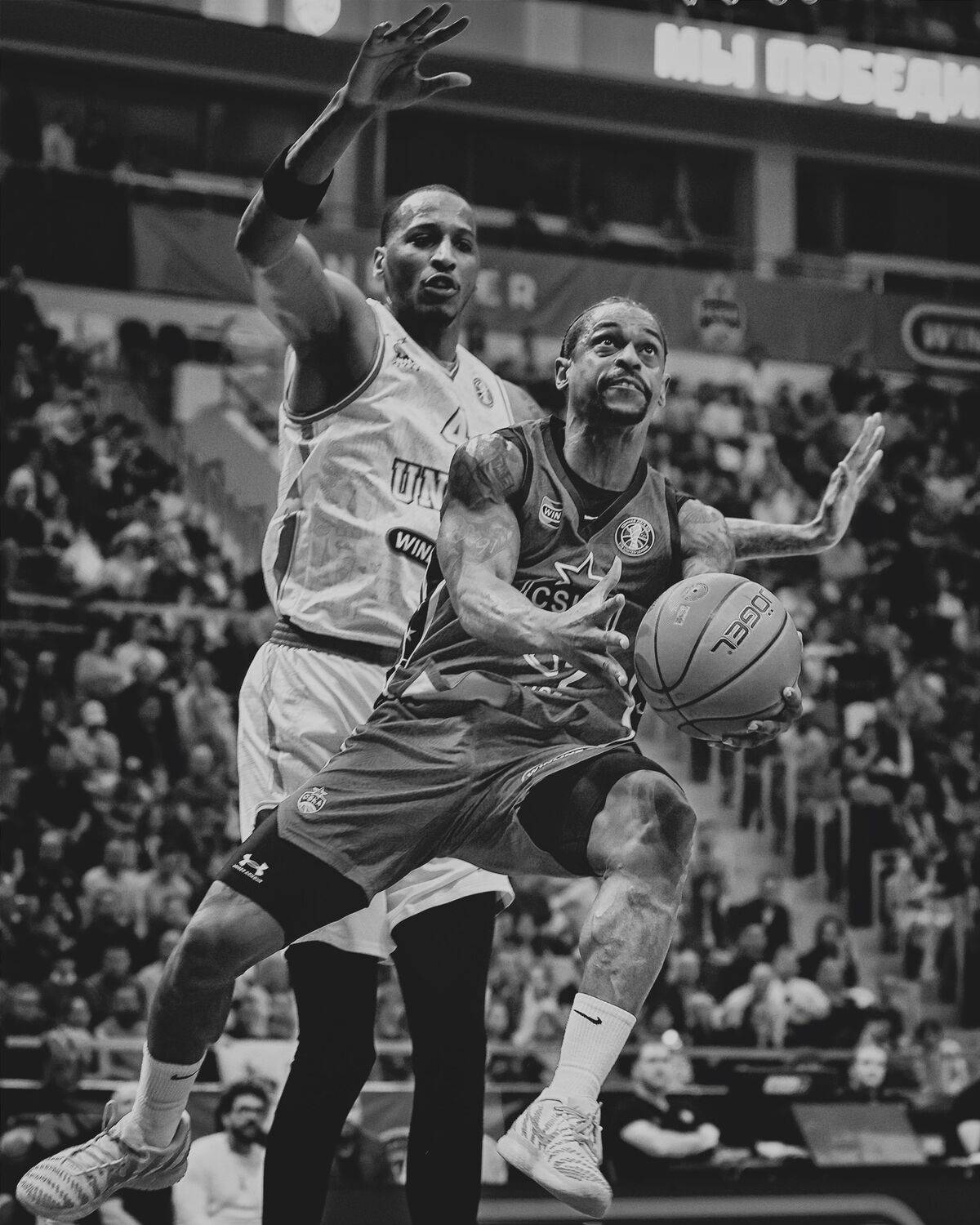 Прорыв под кольцо соперника / A breakthrough under the opponent\'s basketball hoop