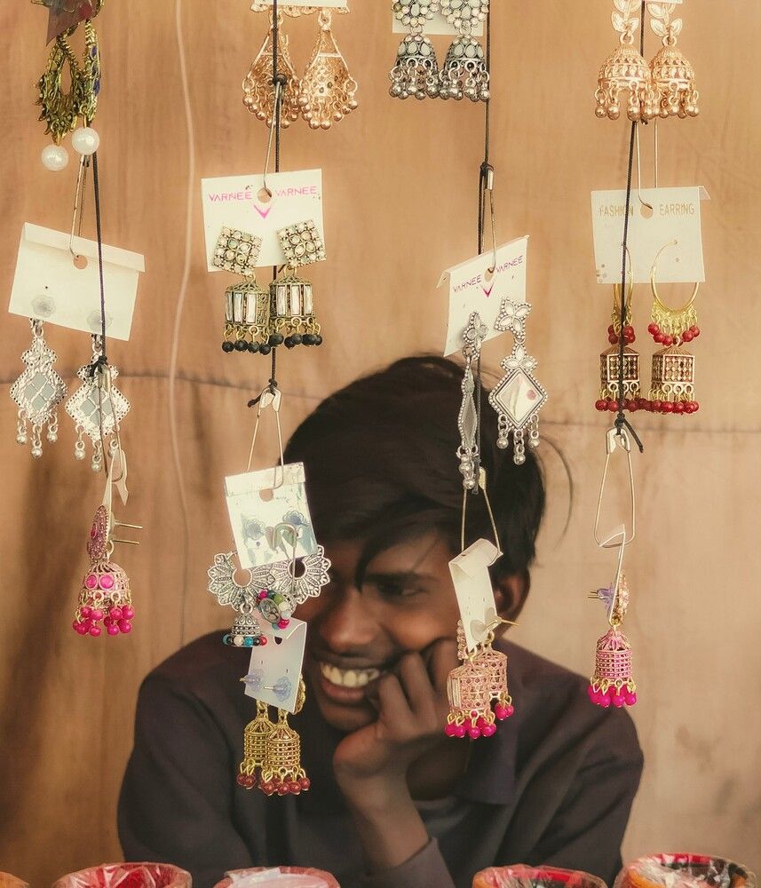 Jhumka Seller