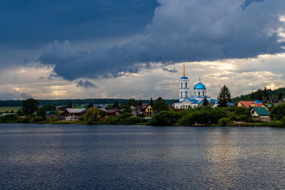 Фотография автора Максим Фролов