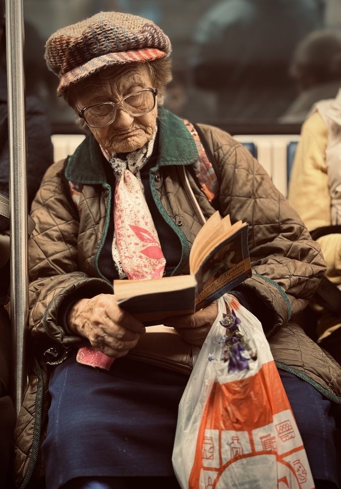 Каждый тратит время по своему.