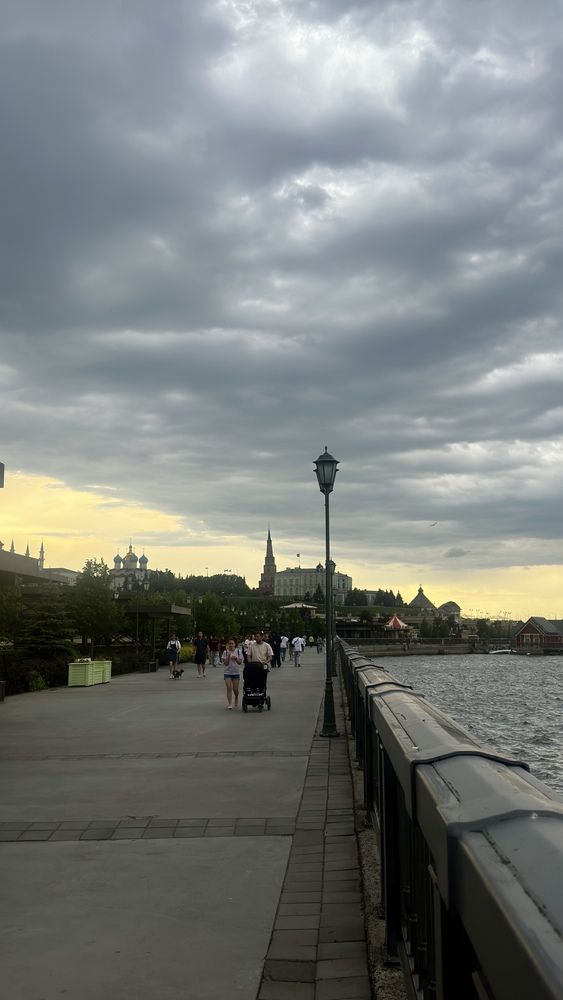 КРемлевская набережная . Казань. Закат