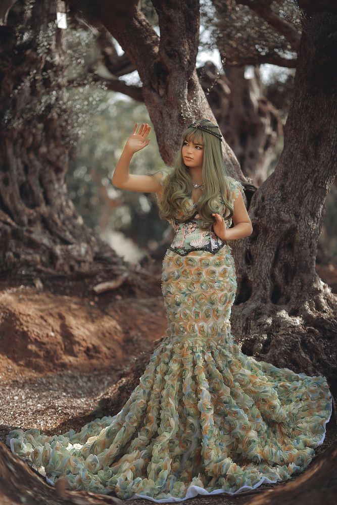 Whisper of the Ancient Tress
