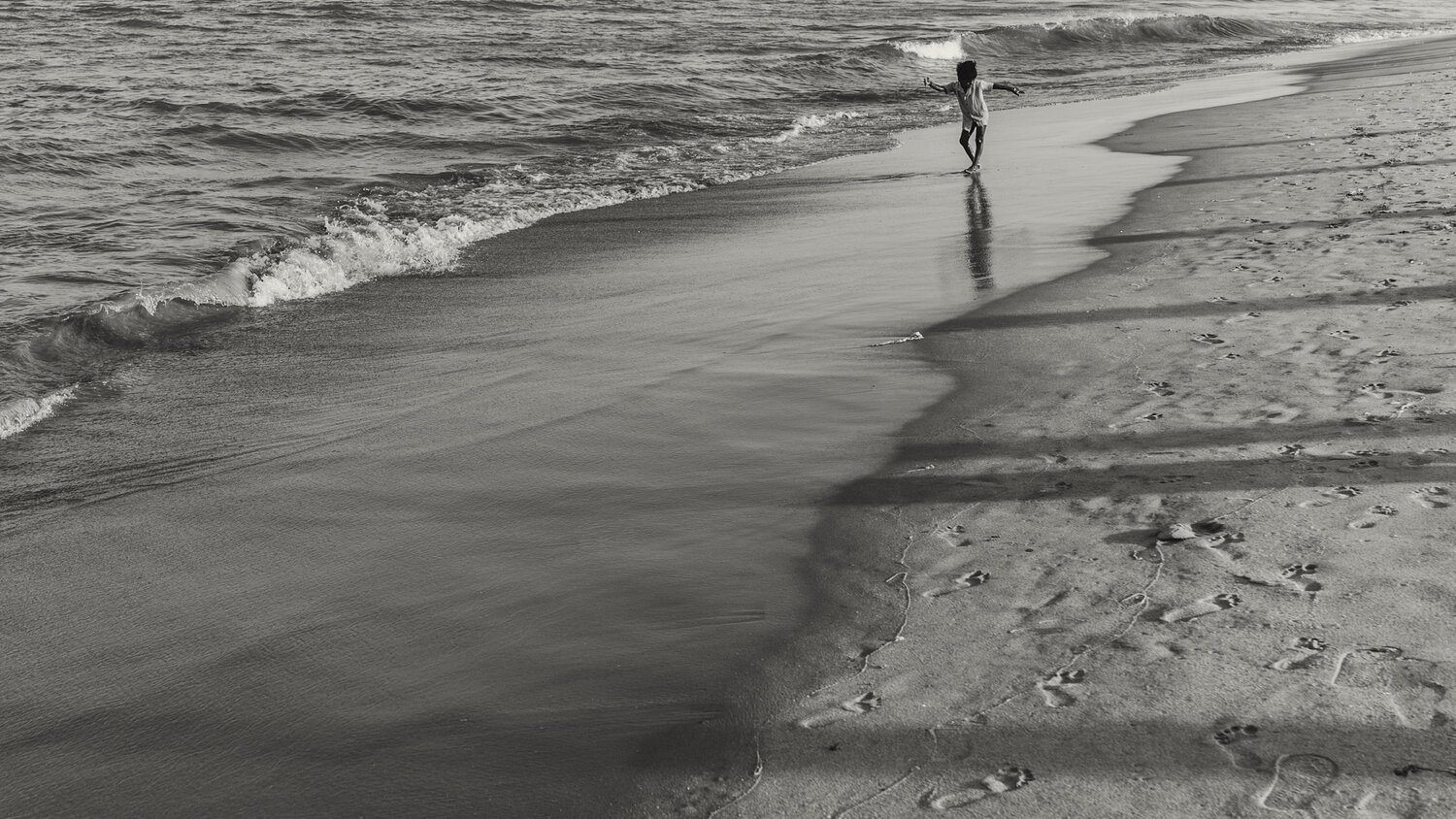Dancing with the Tide