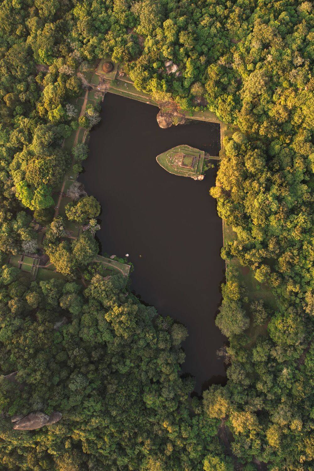 Kaludiya Pokuna