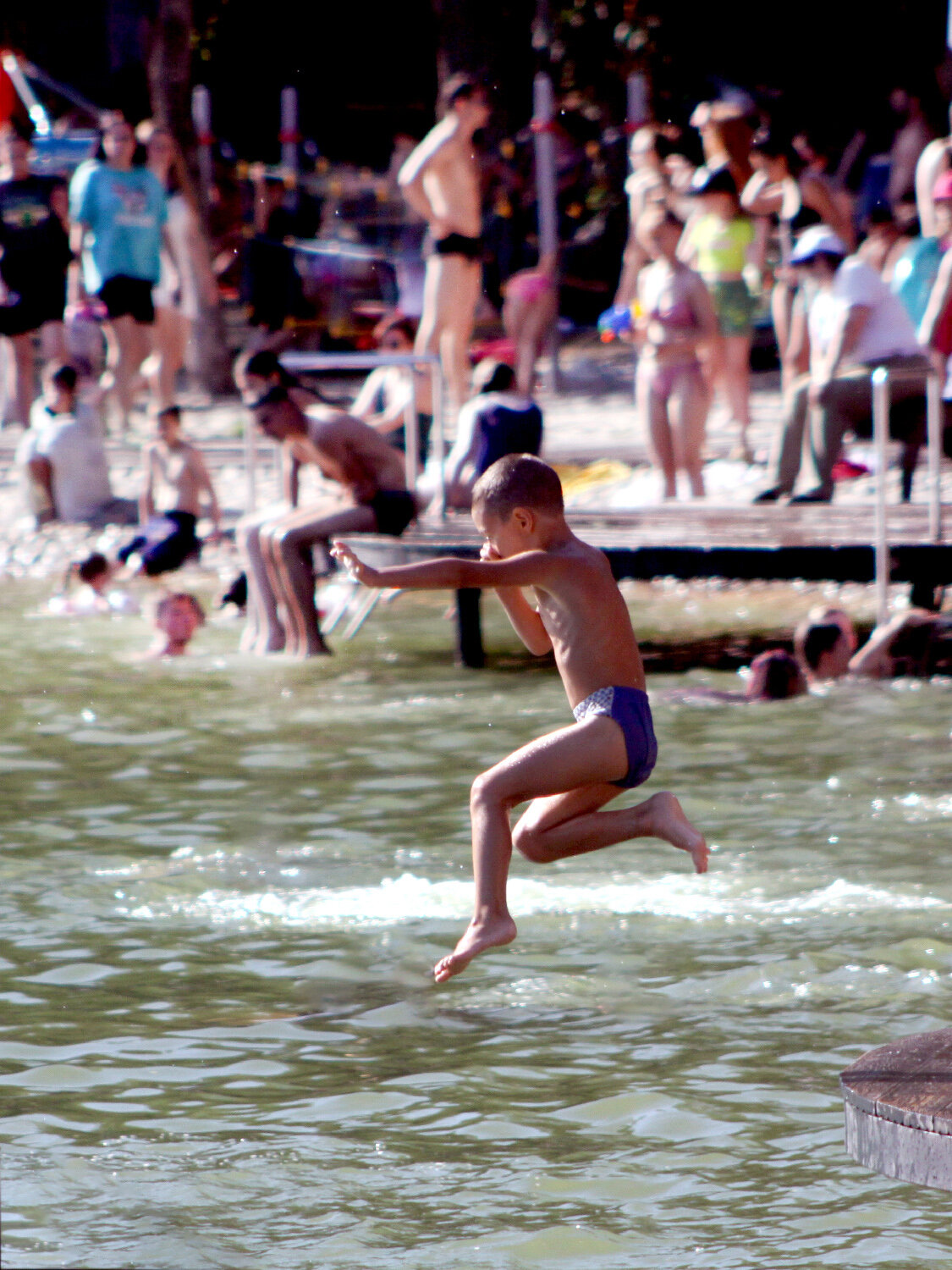 Photo #13697729