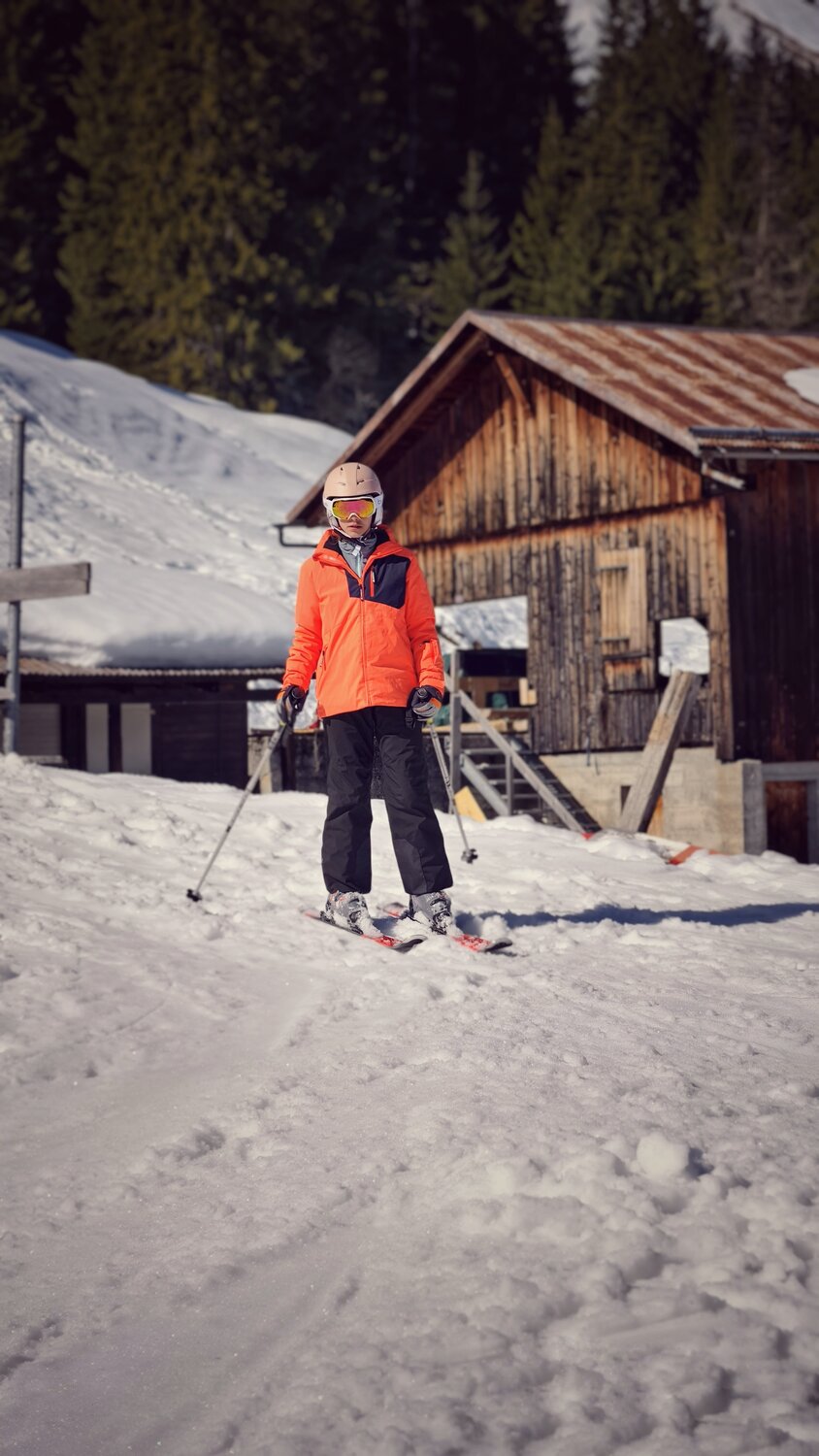 Photo #13698728