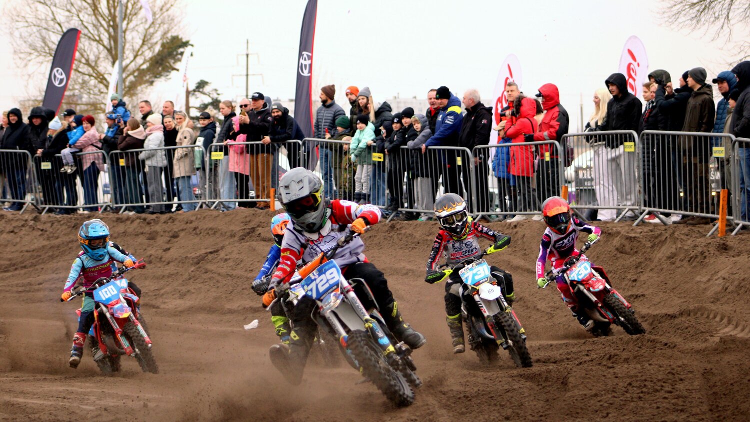 Photo #13699866