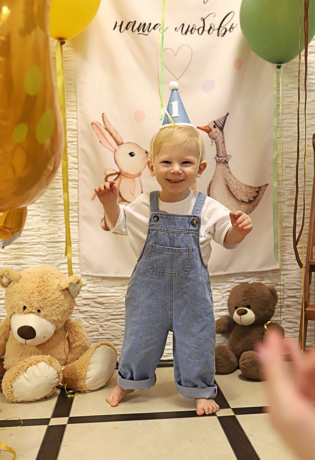 Photo #13702079