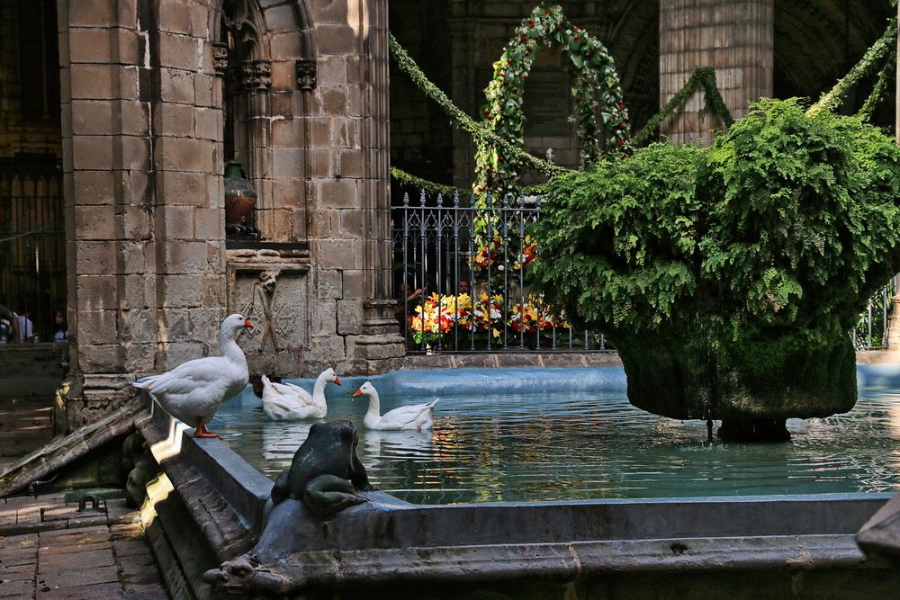 Barcelona, католический комплекс.