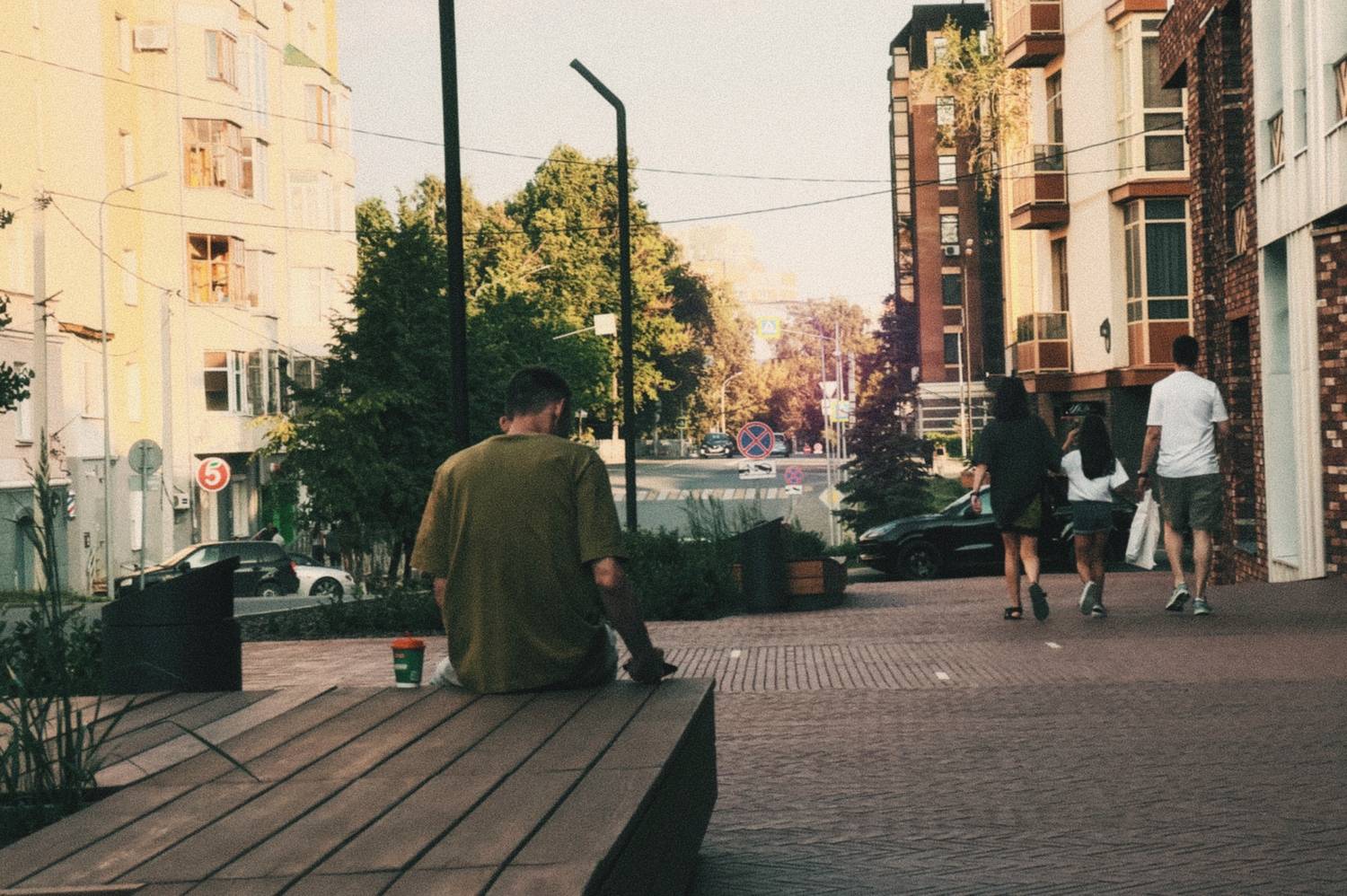 Photo #13705921