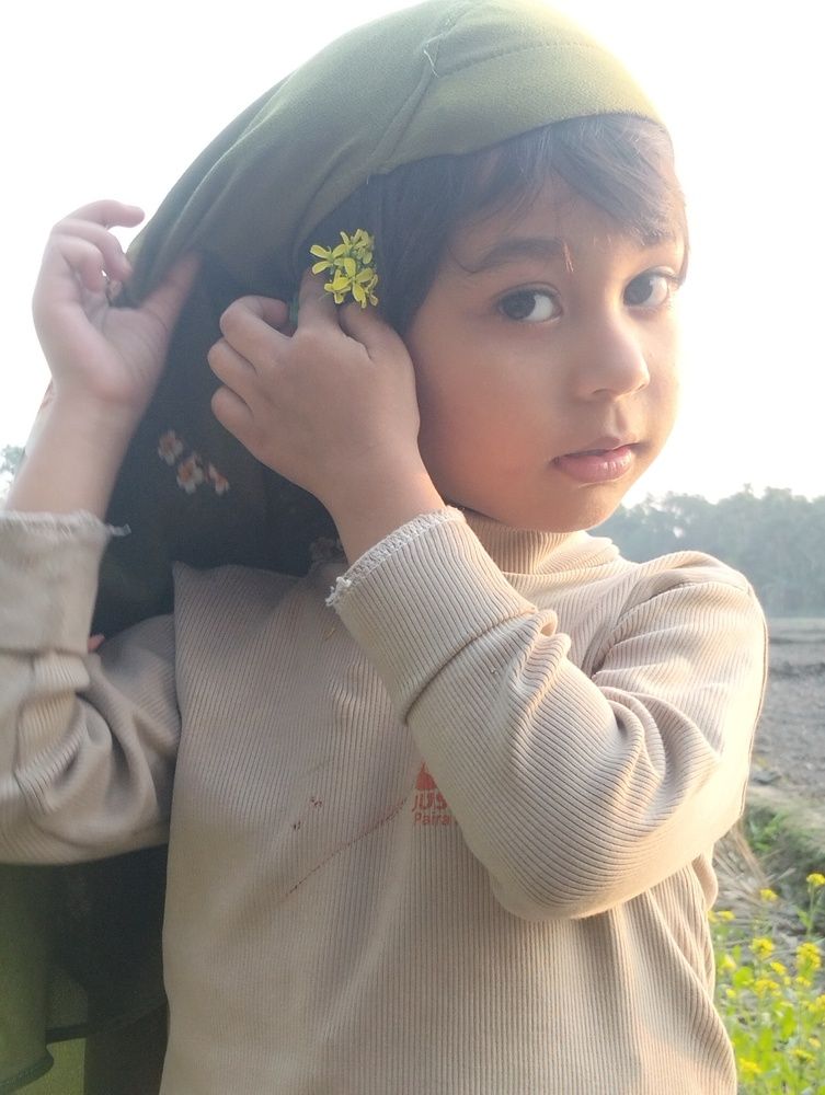The Mustard Flower Girl
