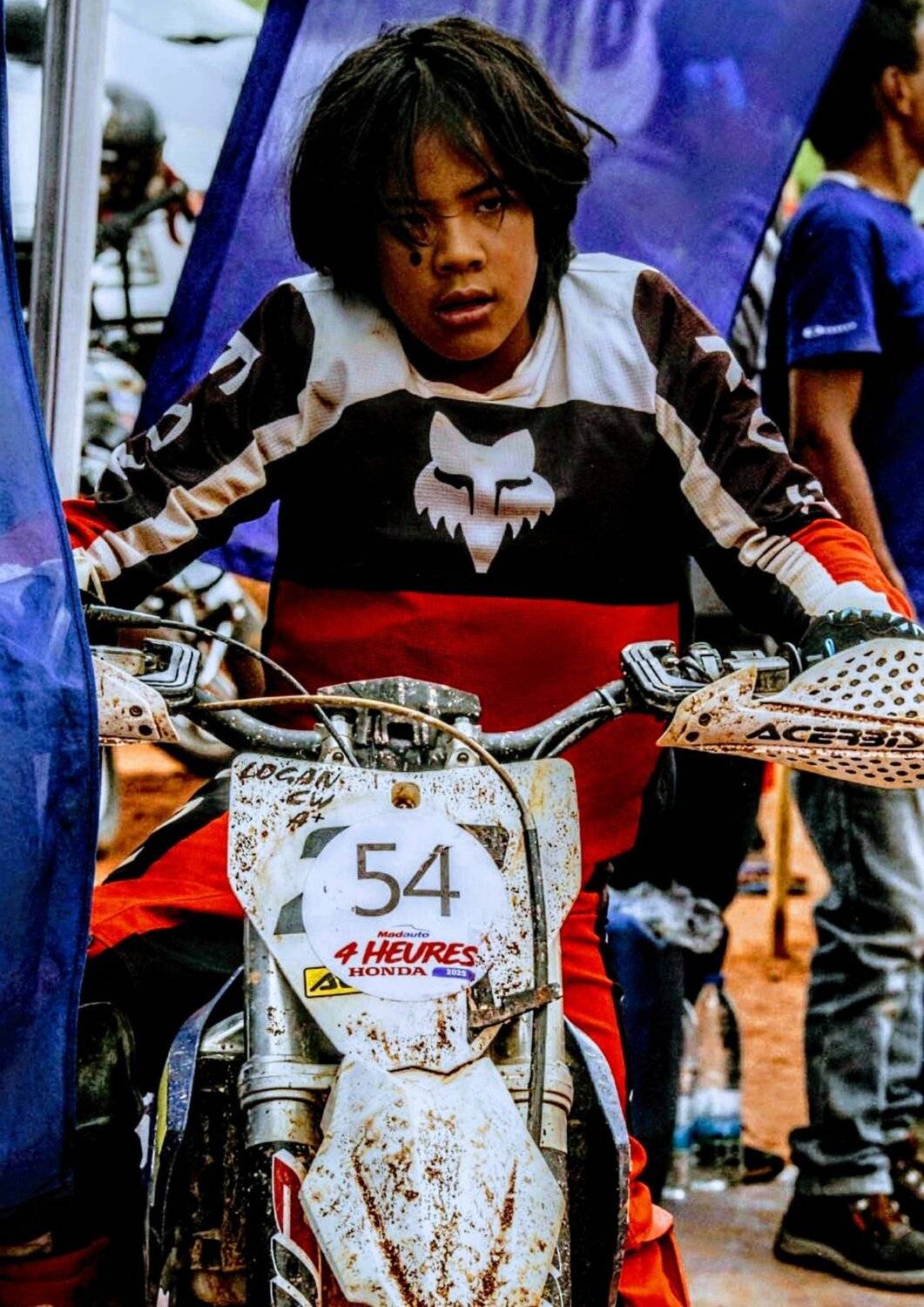 Logan #54, Ready for the 4 Heures HONDA Race