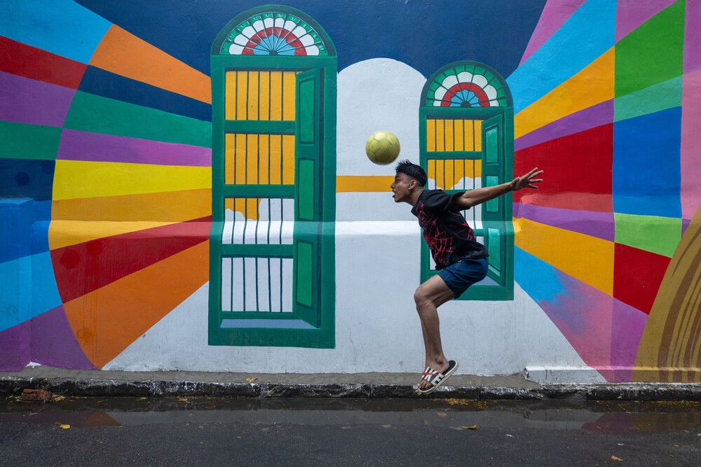 Play in motion