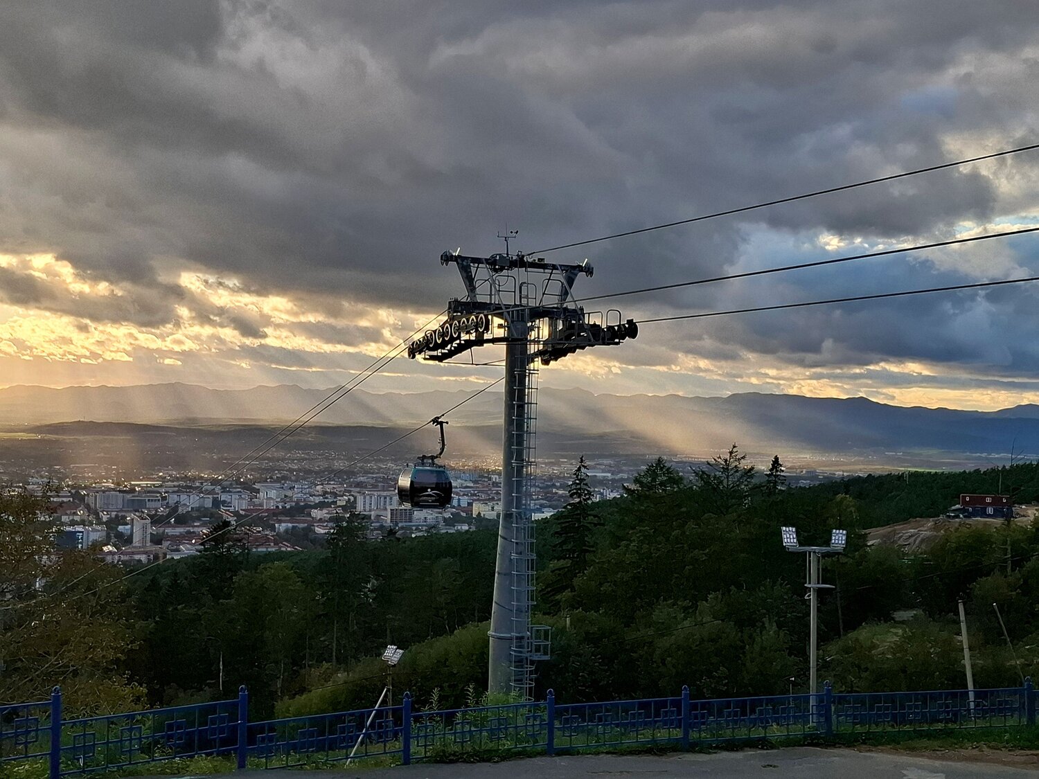 Закатная канатка
