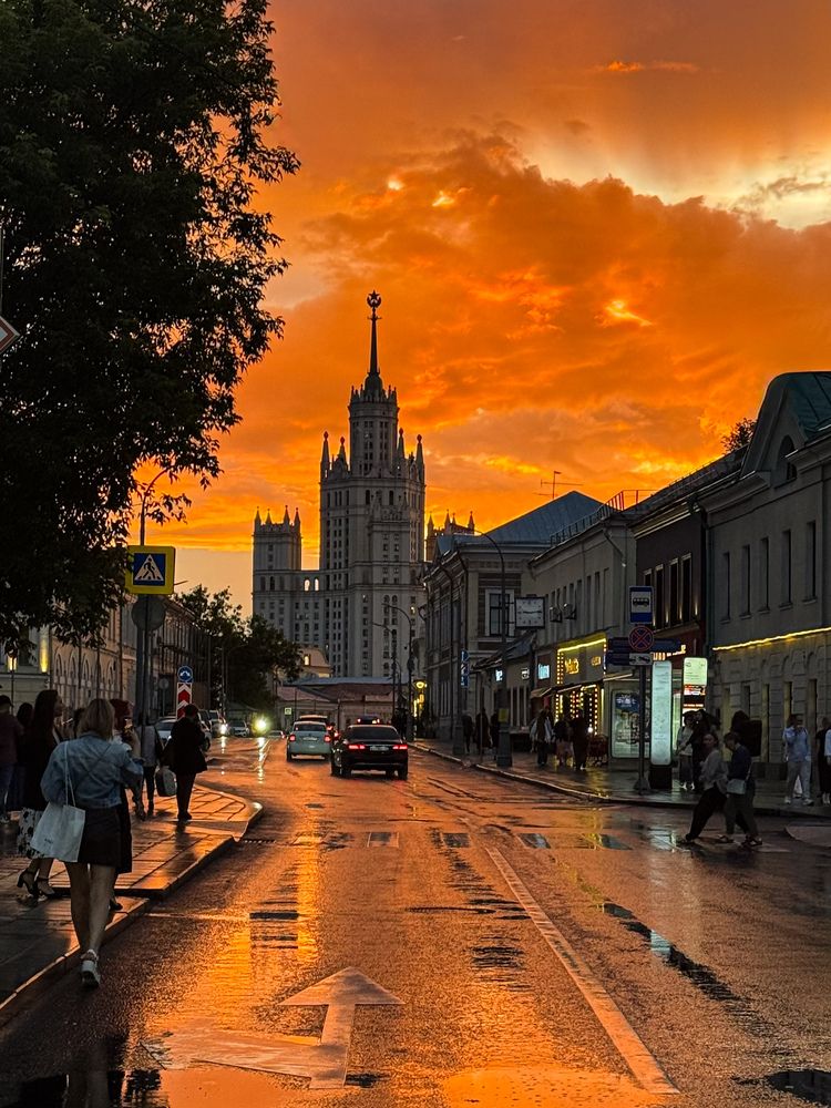 Москва. После дождя.