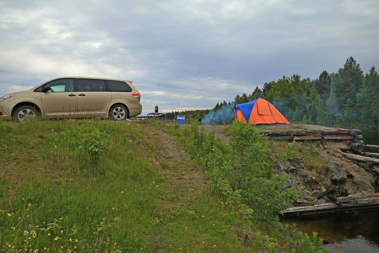 Photo #13733390