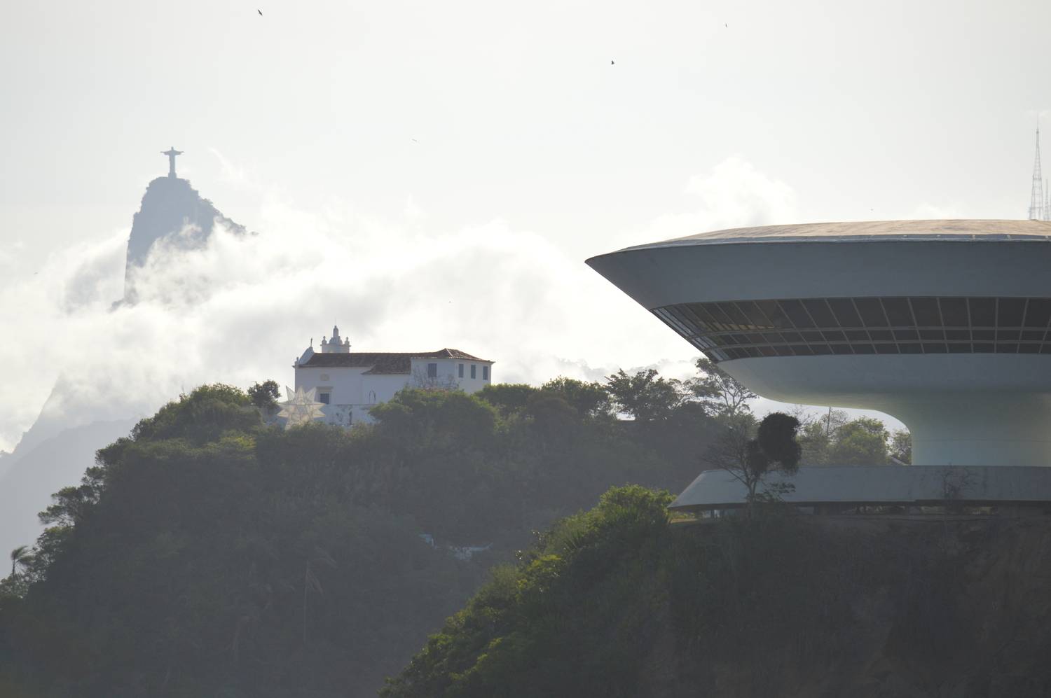 Entre a arte e história, uma obra de arte chamada Niterói.