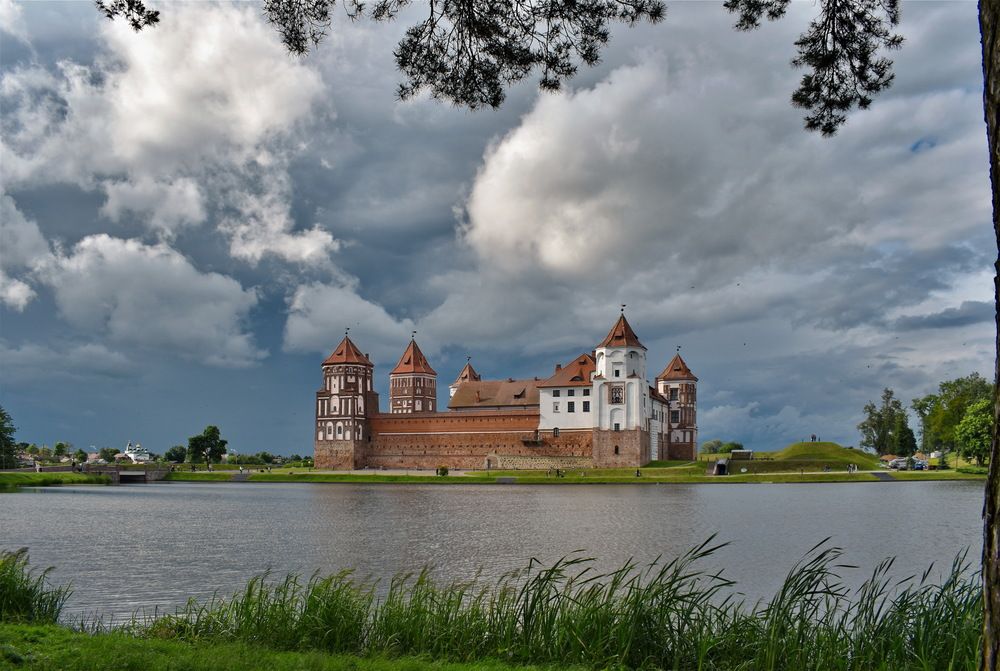 Мирский замок