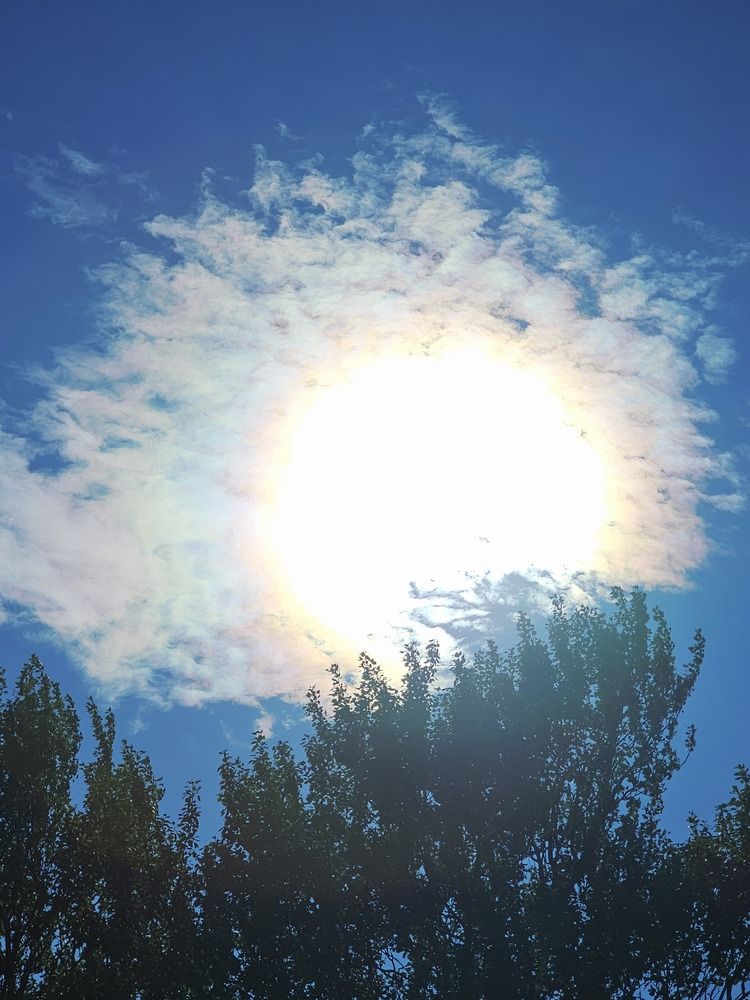 Luminous cloud.