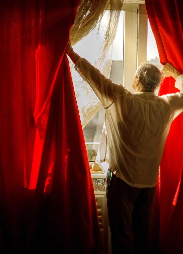Morning. Life goes on . Утро. Жизнь продолжатся