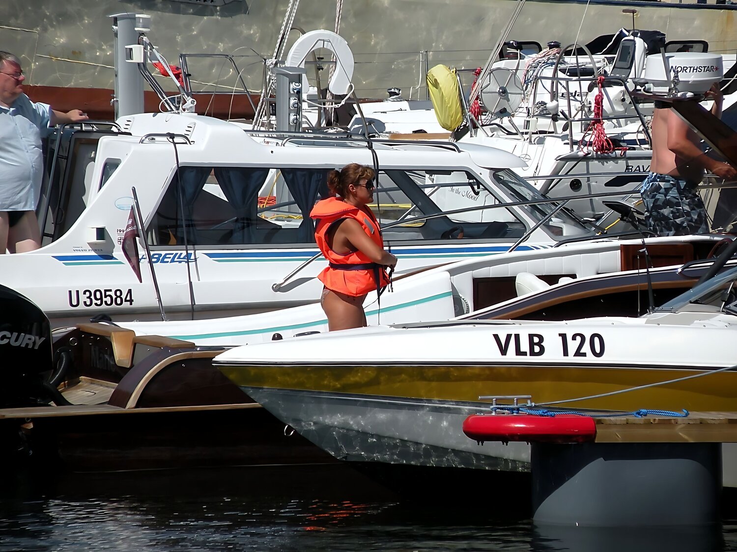 Photo #13747874