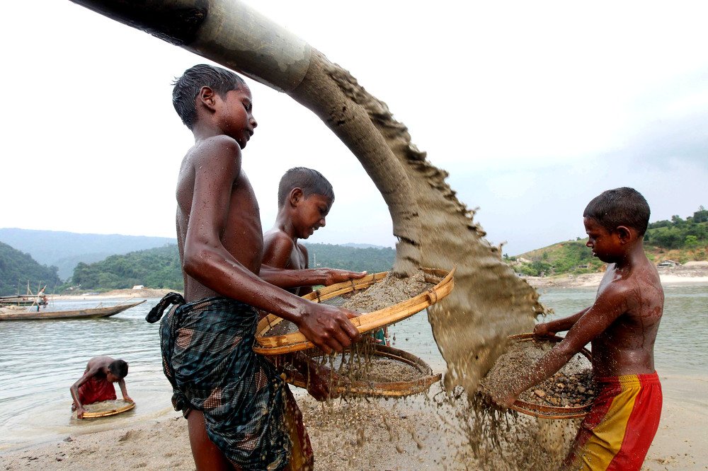 Tender hands and stones