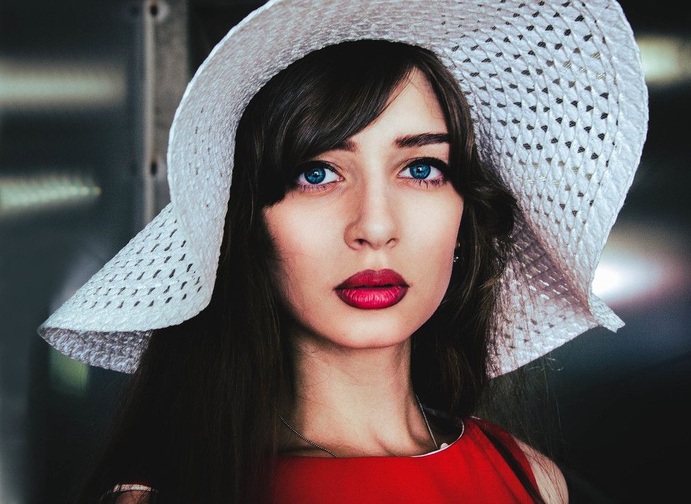 Белая шляпа