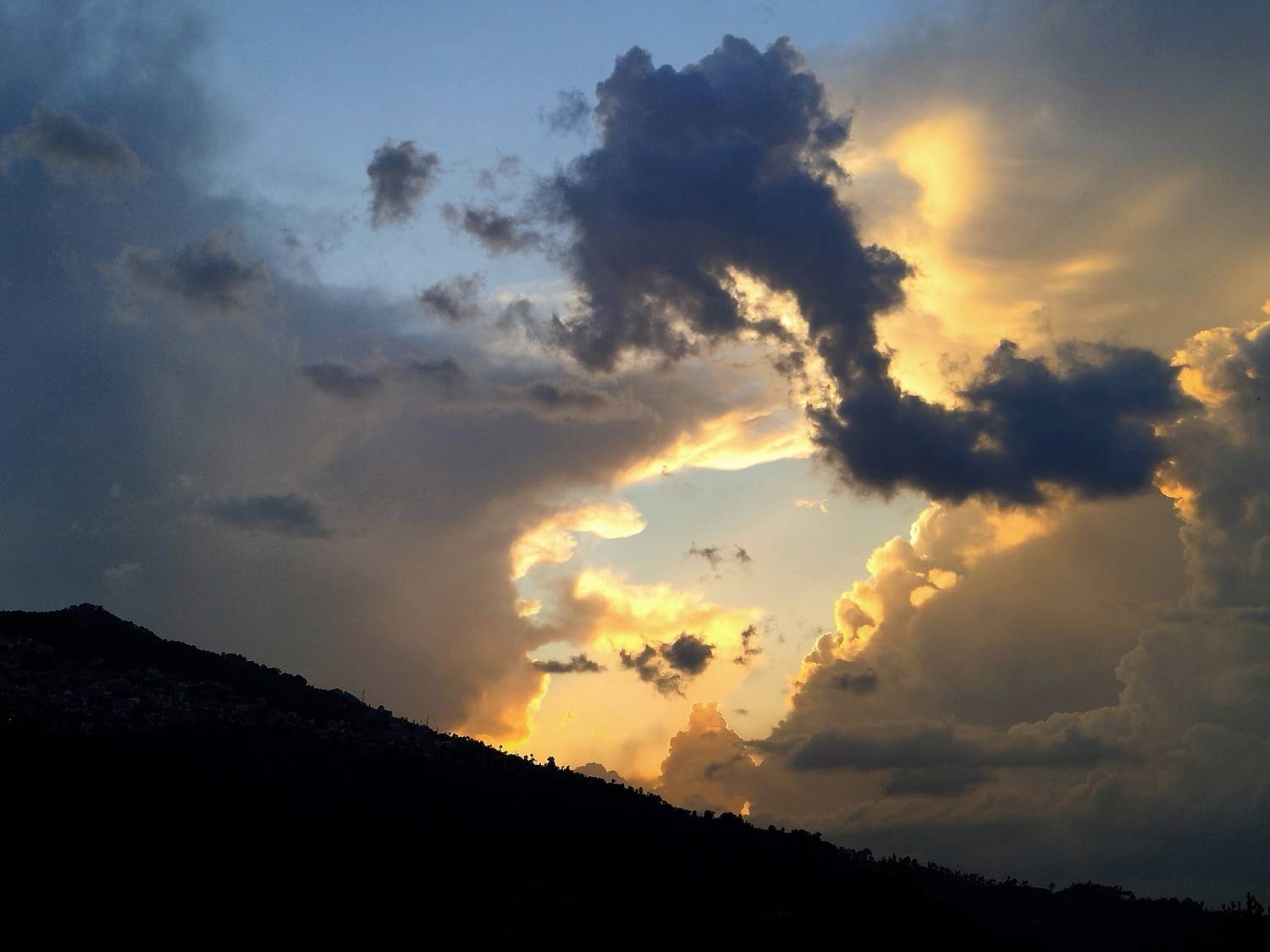 A Gateway to Golden Horizon.
