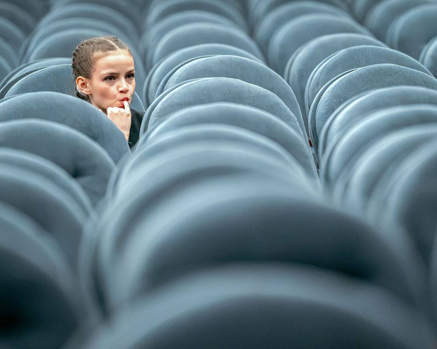 The first spectator