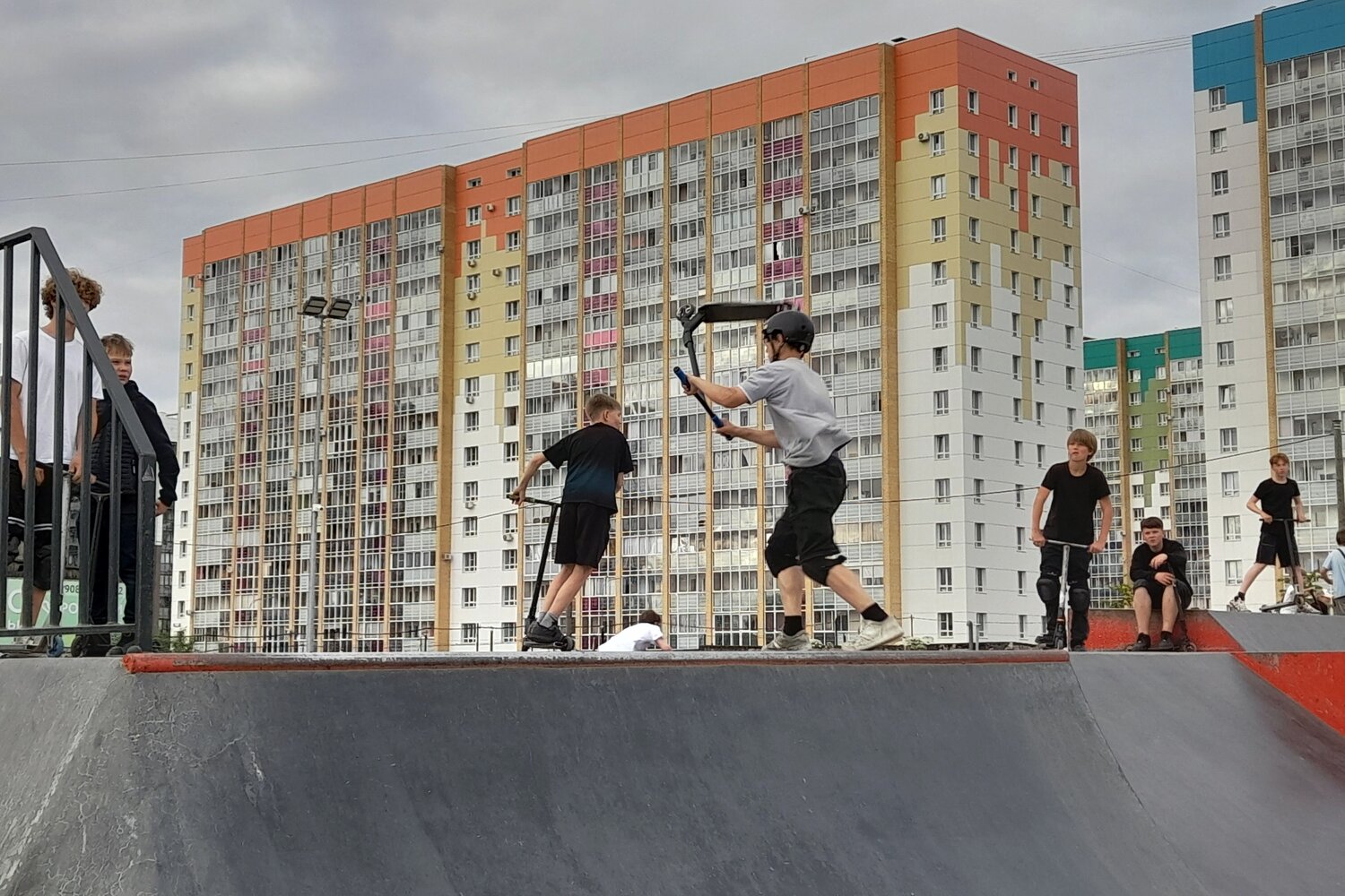 Photo #13760956