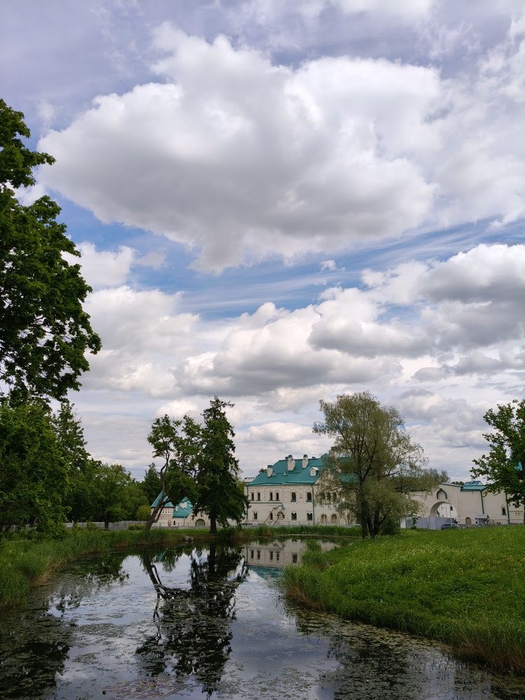 Photograph by Elena Naprimerova