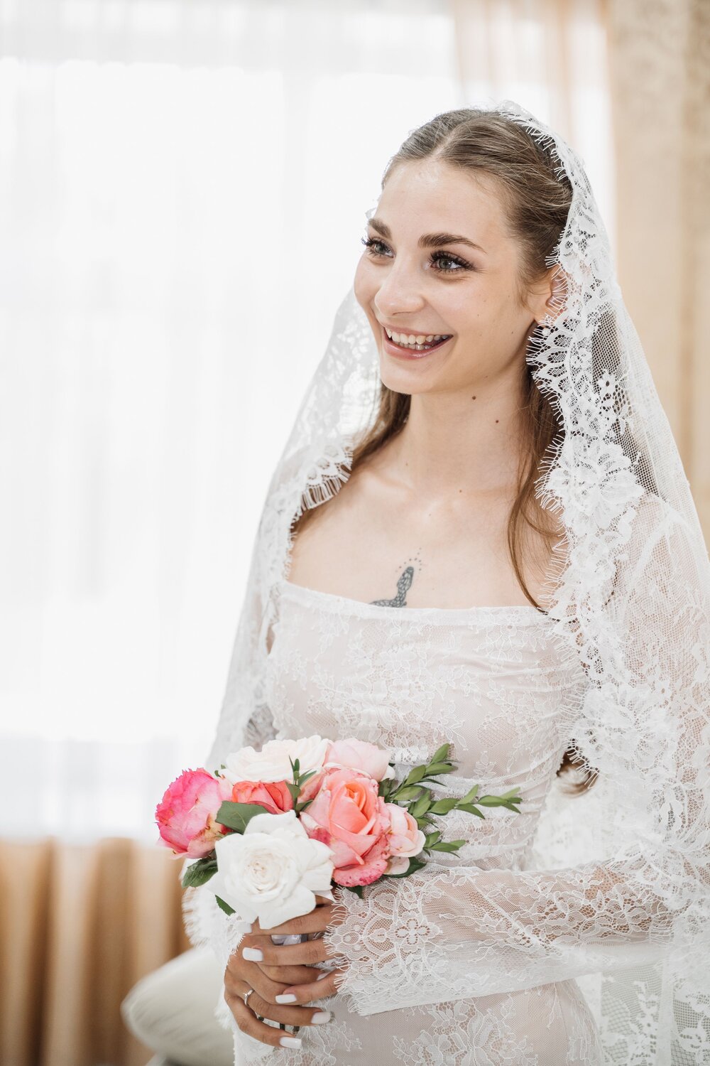 Photo #13765883
