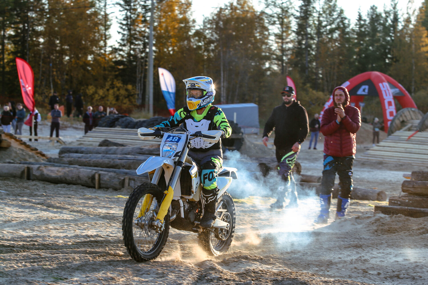 Photo #13769870