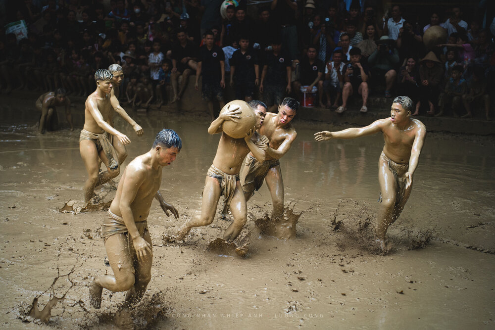 Photograph by Luong Cung