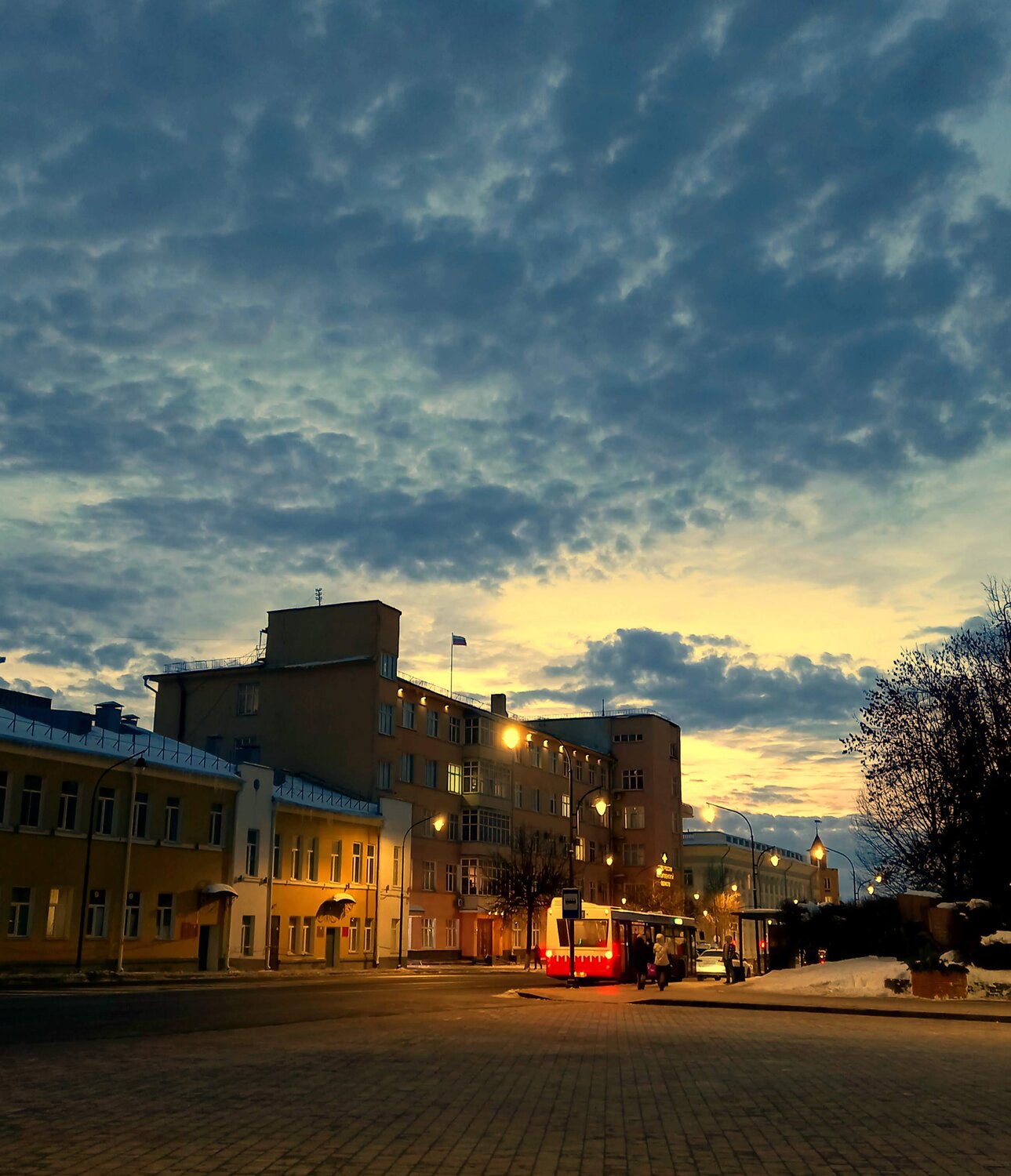 Photo #13774235
