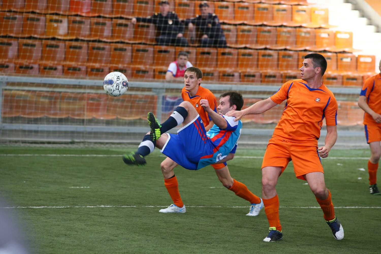 Photo #13775129
