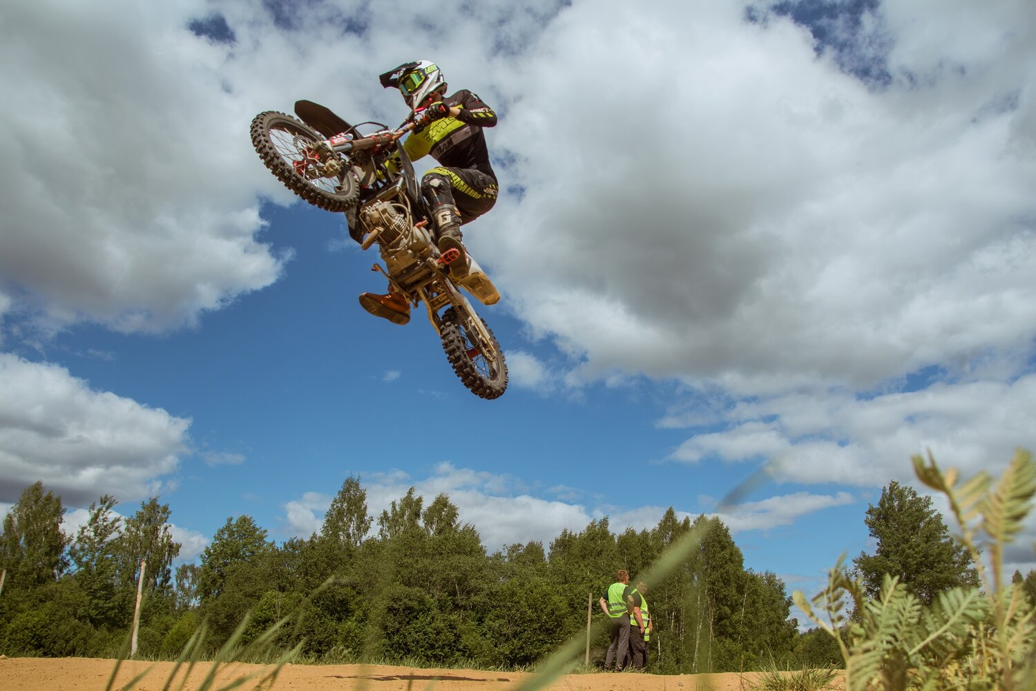 Photo #13776786