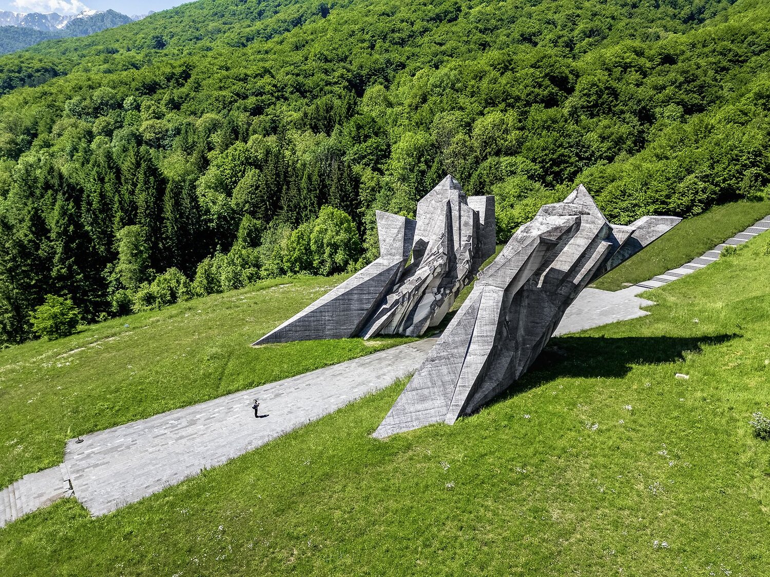 Tjentište War Memorial