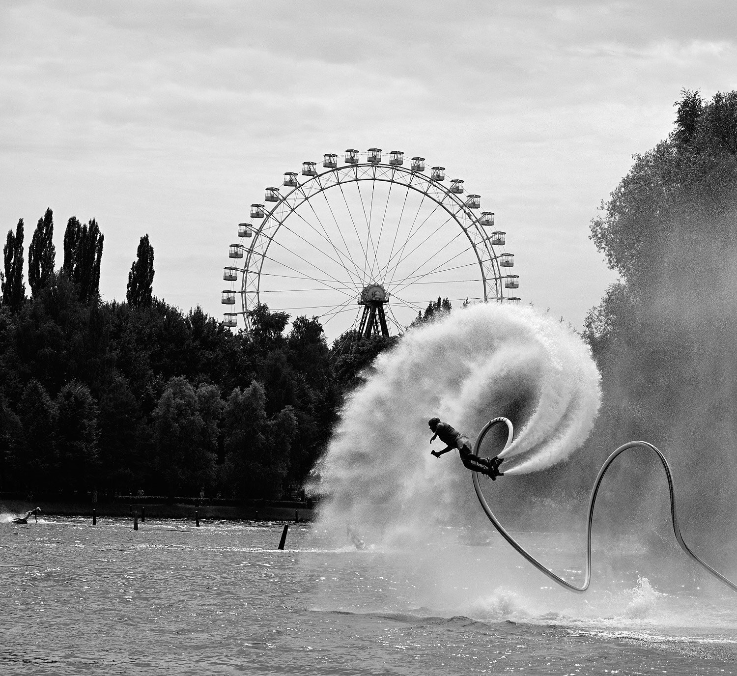 Photo #13785427