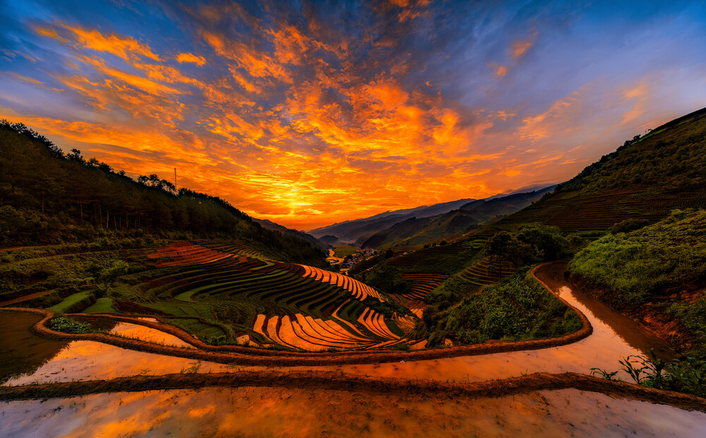 Photograph by Lê Huy Anh