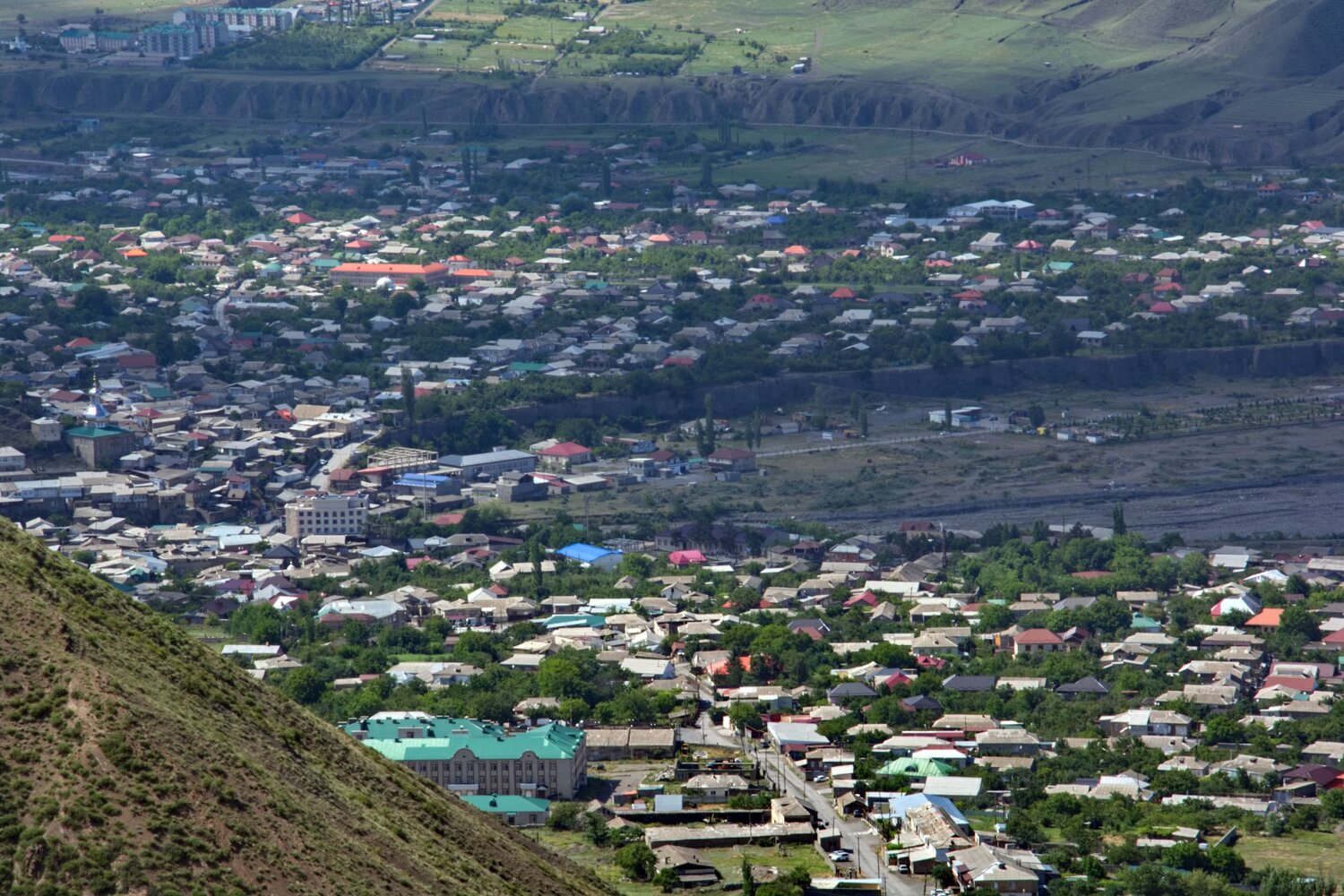Ахты.