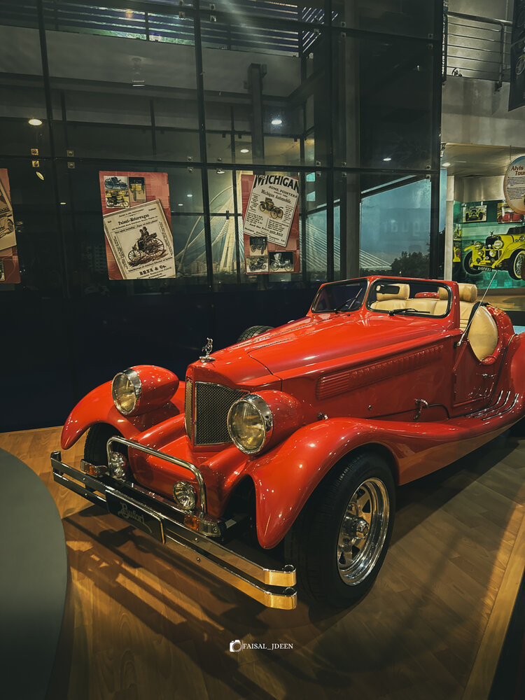 Vintage ultra luxury cars