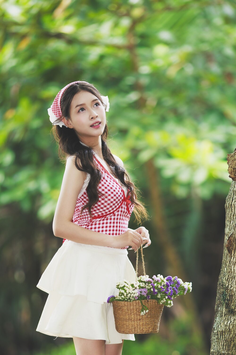 The Flower Gatherer