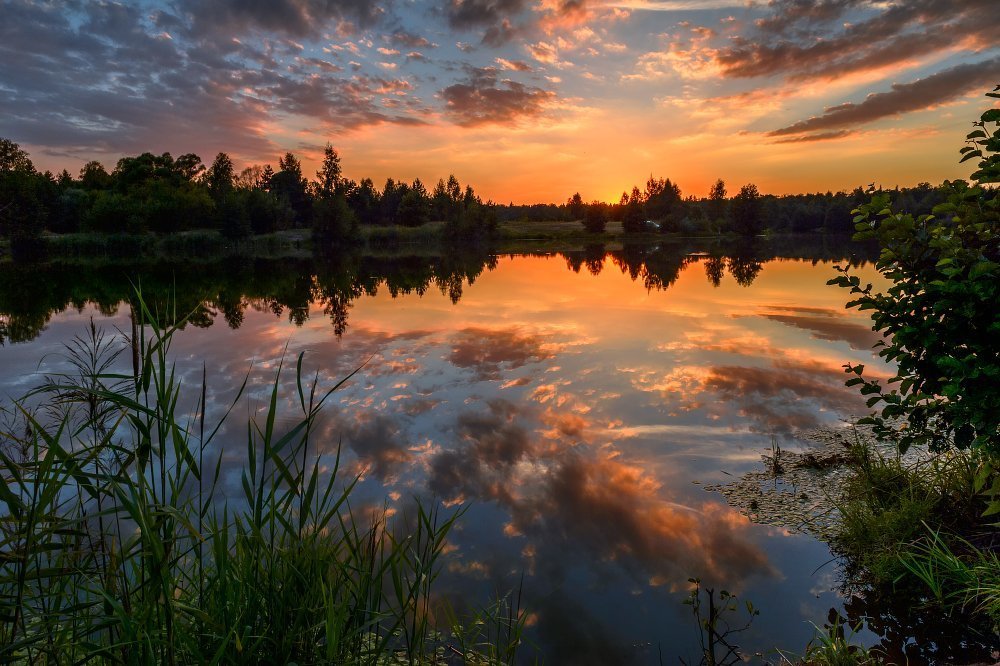 Догорал закат