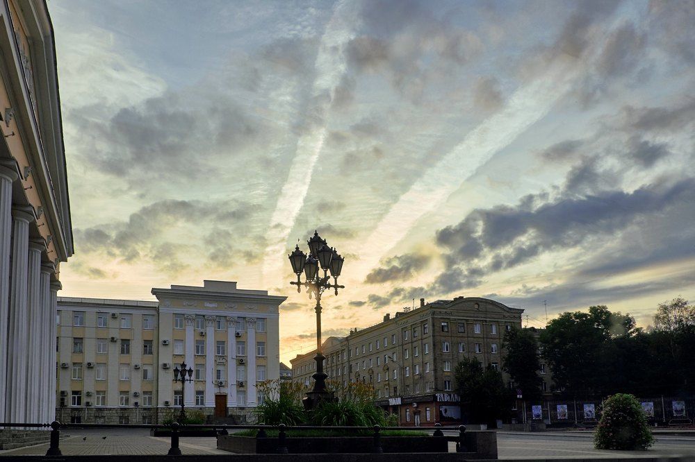 Пять утра (5 a.m.)