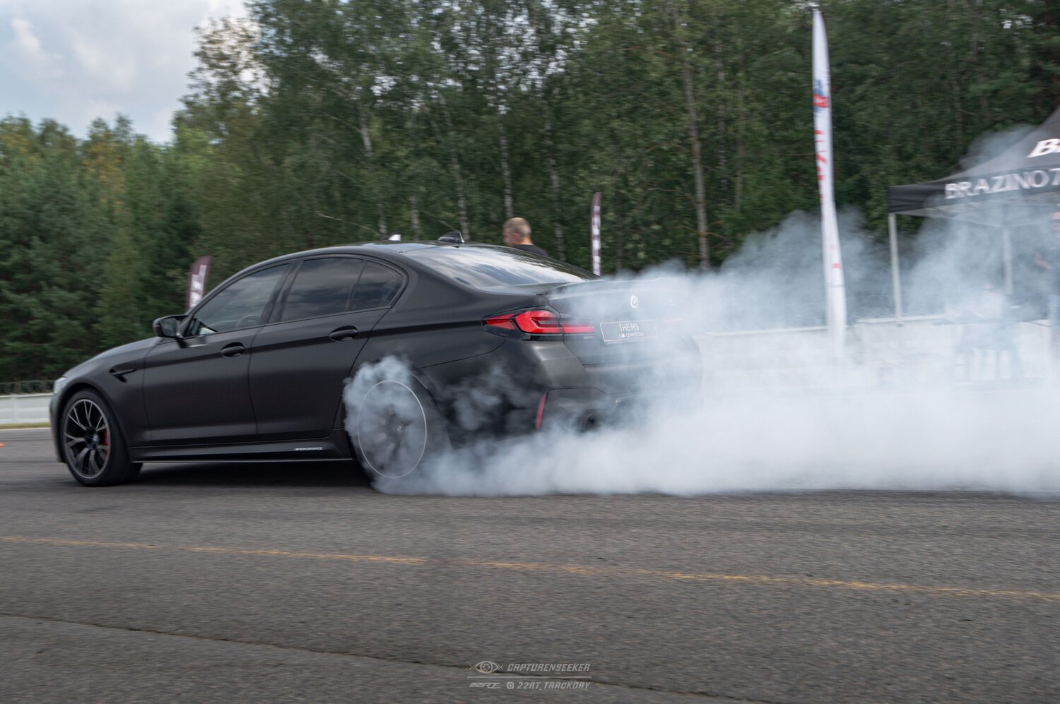 Photo #13800478