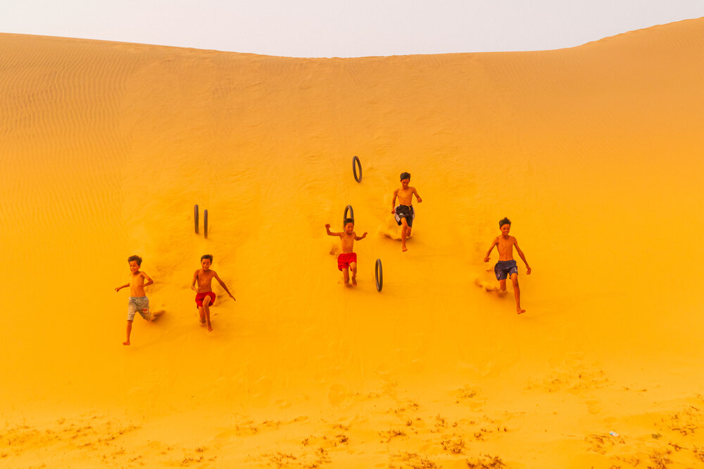 Photograph by QUAN NGUYEN HUNG