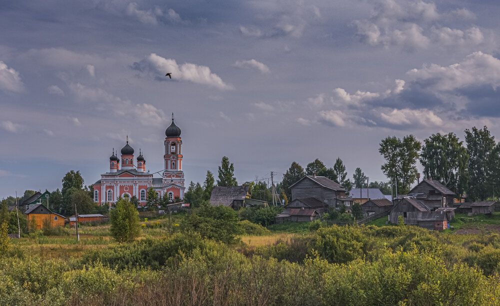 Крестцы, Церковь Святой Троицы