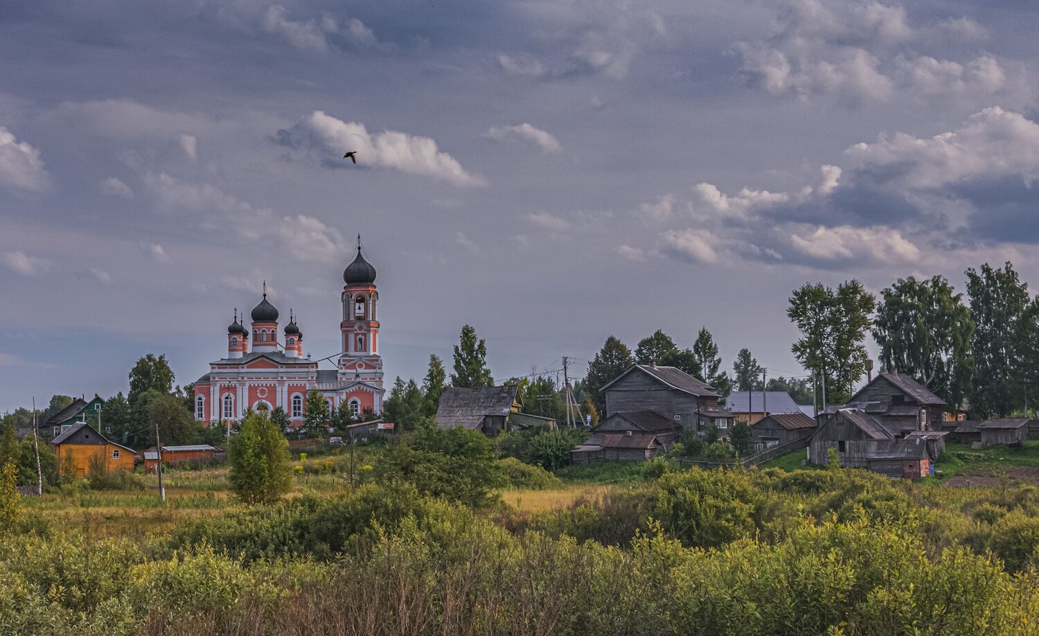 Крестцы, Церковь Святой Троицы