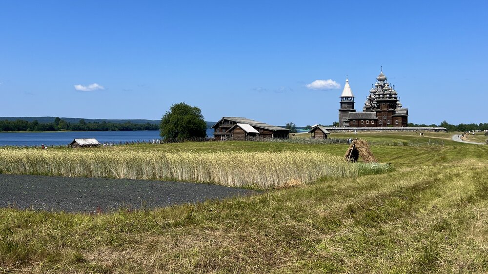 Фотография автора Елена Степанова